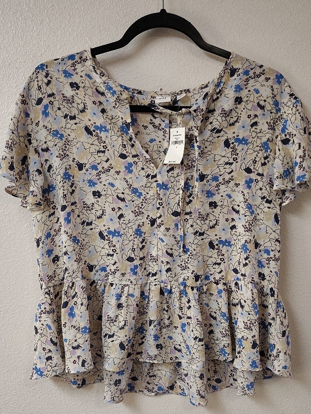 Gap Blue Floral Peplum Top V-Neck‎ Tie Front Flutter Sleeve Cream Small NWT